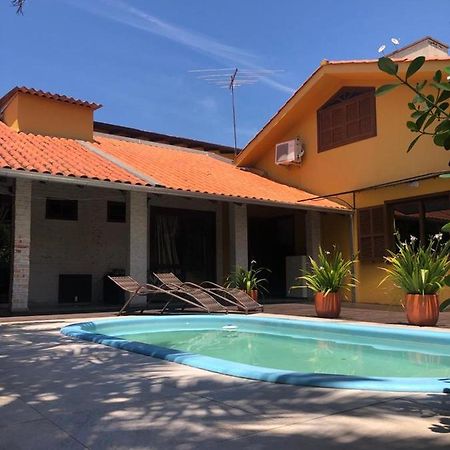 Linda Casa Com Piscina Em Bombinhas, Espaco Inteiro Exterior foto