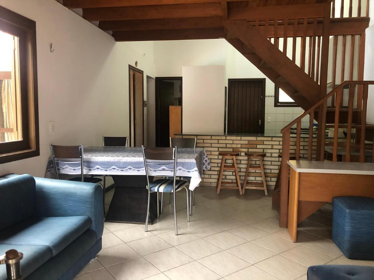 Linda Casa Com Piscina Em Bombinhas, Espaco Inteiro Exterior foto